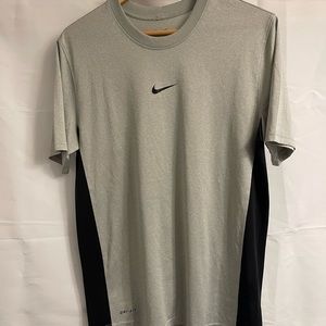 Nike Dri Fit T-Shirt (Size S)